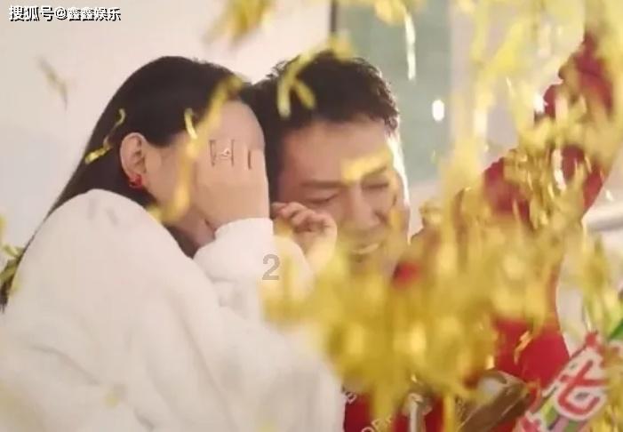 硬盘从一台主机上拆下来，装到另一台电脑，为什么原来电脑里的东西没有到新的电脑？游戏画面