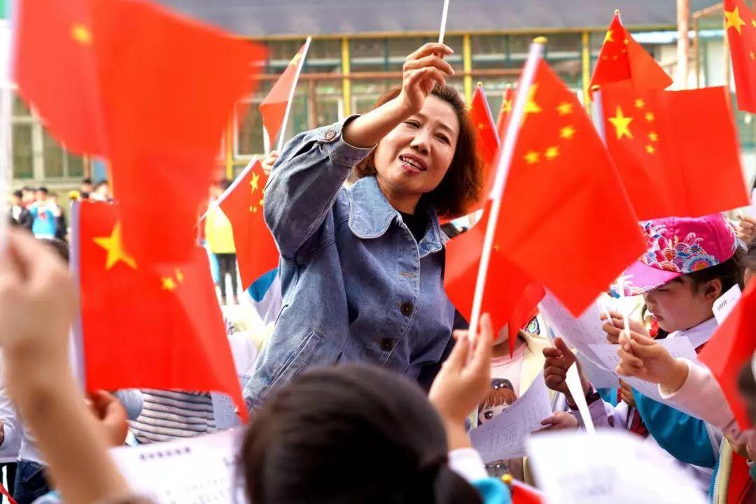 李自成打进北京,那些下跪投降的人最后是什么下场?“很惨”